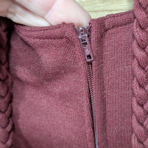 Mynette Long Sleeve Dress w/ Belt Elegant Burgundy Size 12 - Picture 9 of 13